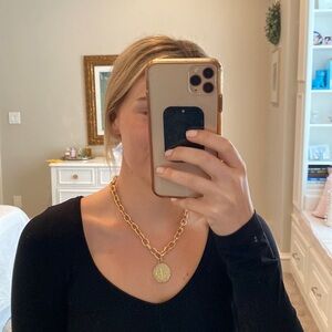 Chunky gold coin necklace! Double sided!